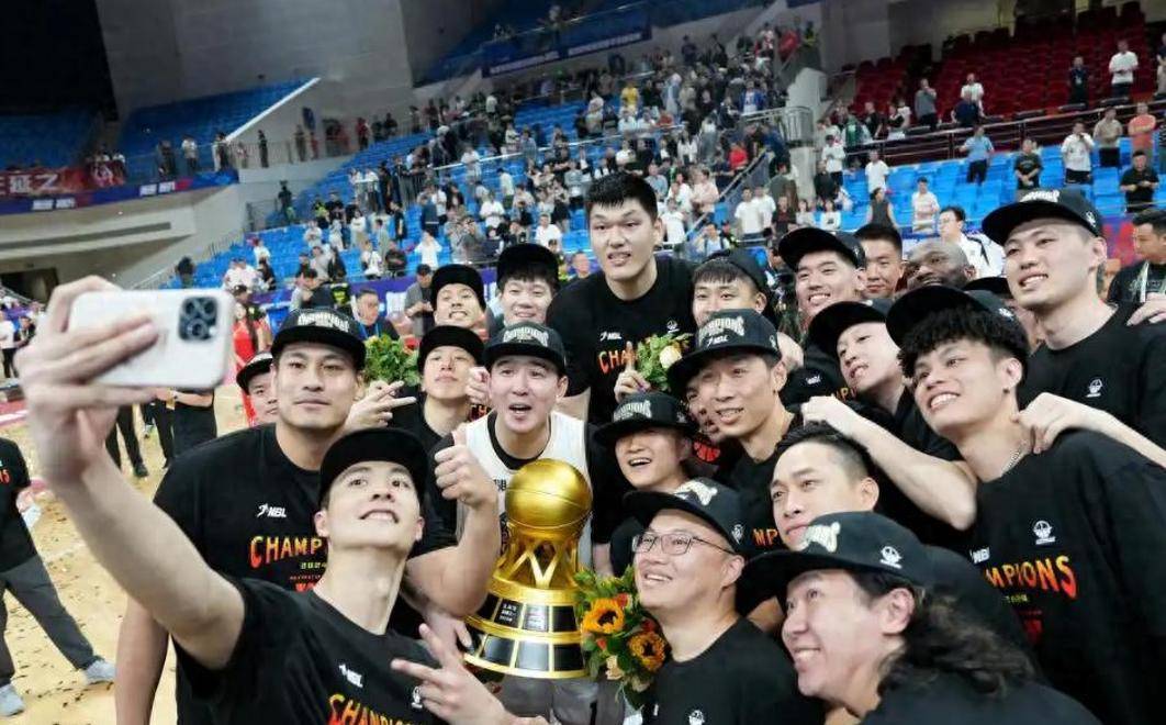 关于CBA俱乐部杯为CBA联赛提升赛事组织水平提供支持的信息